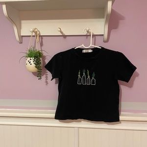 Black cropped T-shirt